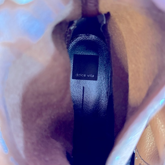 ⭐️DOLCE VITA Silver Studded Ankle Boots, Versatile, Sz. 9.5, Caramel Color 🌹 - Picture 10 of 16